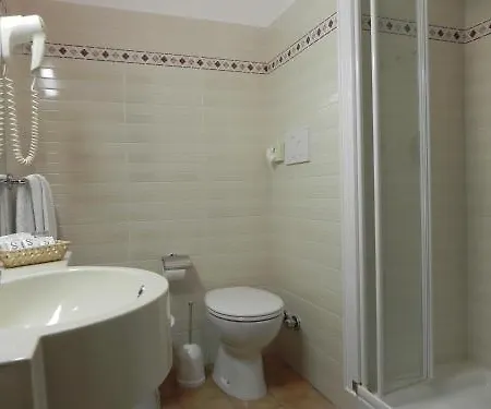 意大利埃特士维赛酒店 斯特雷萨