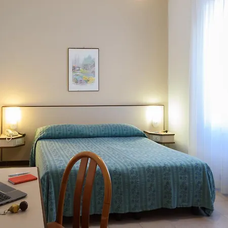 Italie Et Suisse Stresa