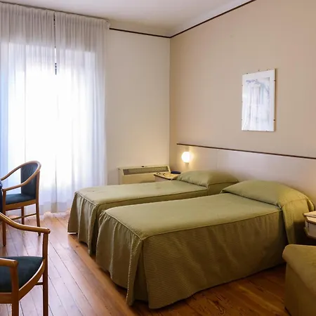 意大利埃特士维赛酒店 3*