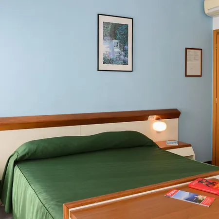 Italie Et Suisse Hotel 3*