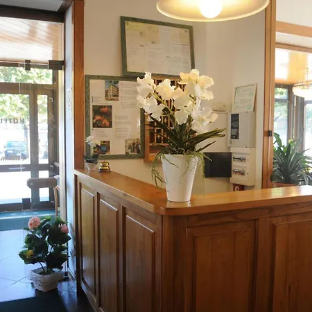 意大利埃特士维赛酒店 酒店