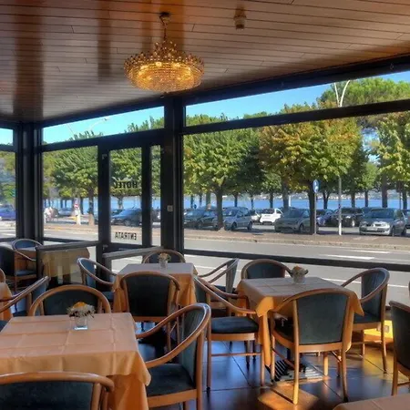 意大利埃特士维赛酒店 酒店 斯特雷萨