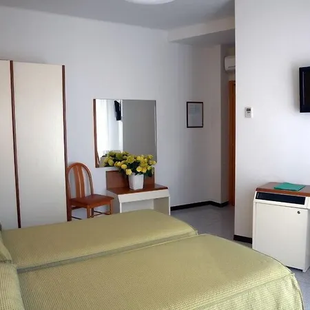 Hotel Italie Et Suisse