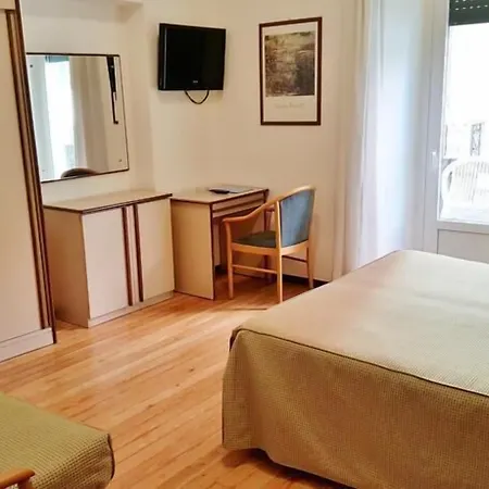 意大利埃特士维赛酒店 3*