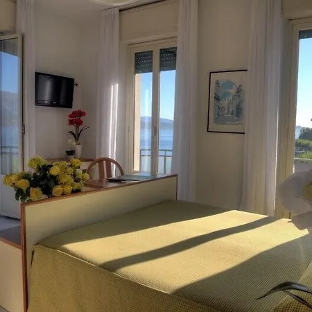 Italie Et Suisse Hotel 3*