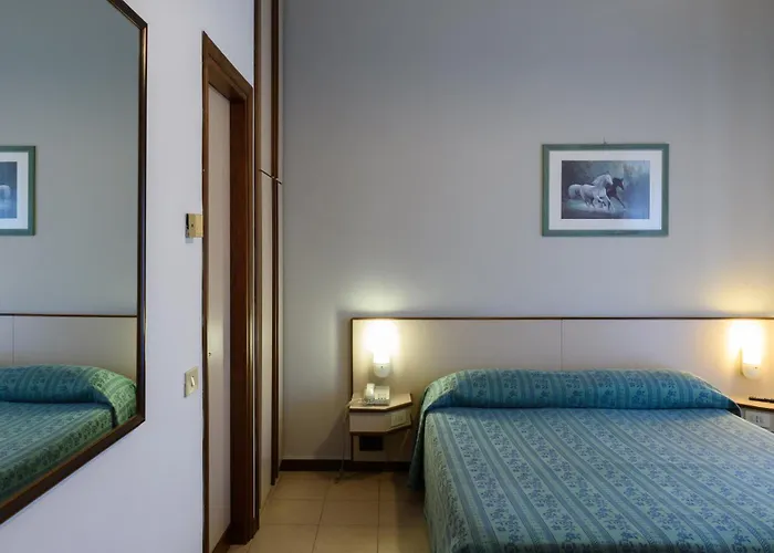 意大利埃特士维赛酒店 酒店