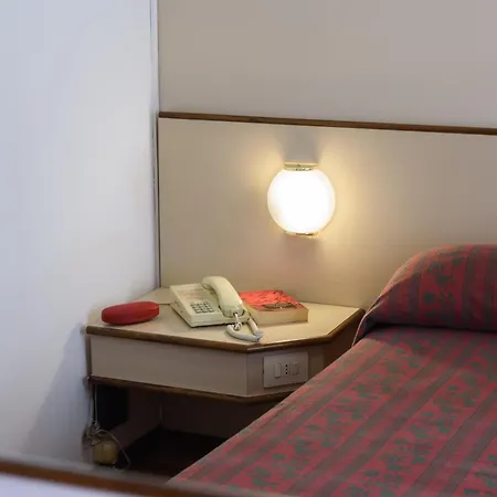 Italie Et Suisse Hotel 3*