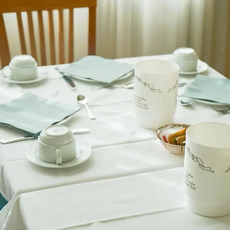 Hotel Italie Et Suisse 3*